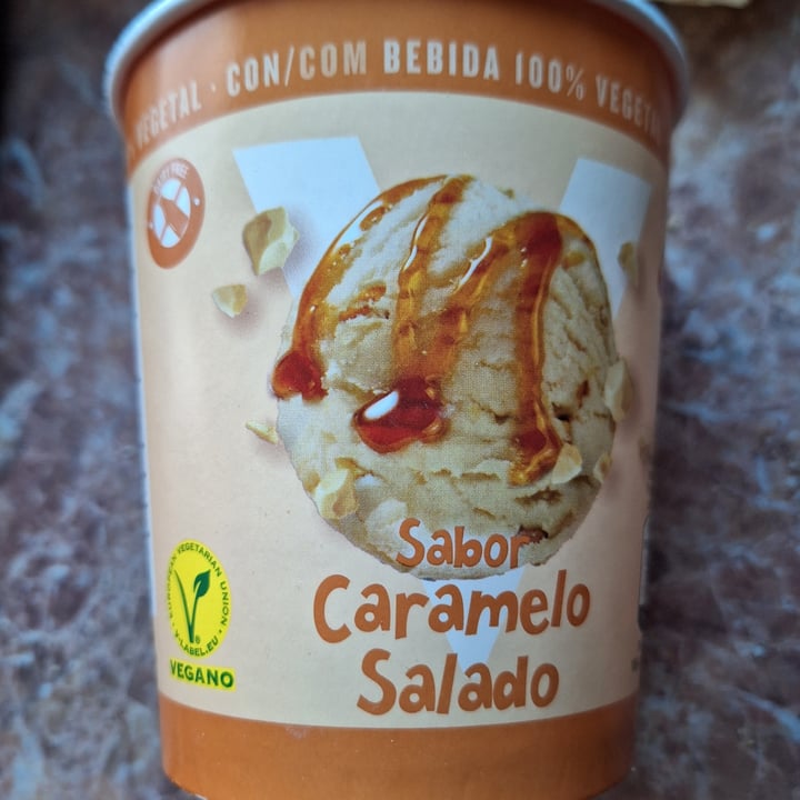 photo of Flete Helado sabor caramelo salado shared by @jackthor23 on  27 Jul 2023 - review