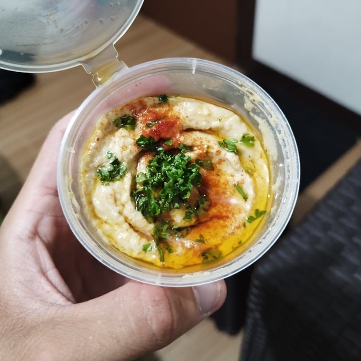 photo of Lekker Garden Hummus shared by @jwebbnature on  02 Apr 2023 - review