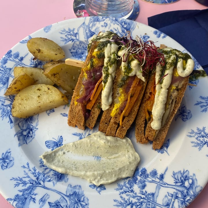 photo of Ziga Bar Club Sandwich Miró shared by @baraldisveva on  10 Mar 2023 - review