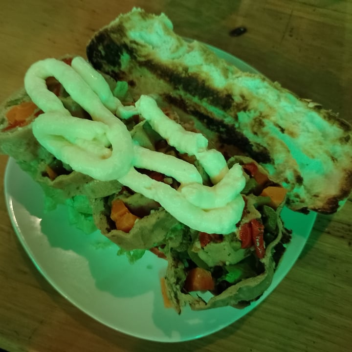 photo of Liberación Cocina Vegana Sandwich de matambre shared by @azulnaranja on  16 Feb 2023 - review