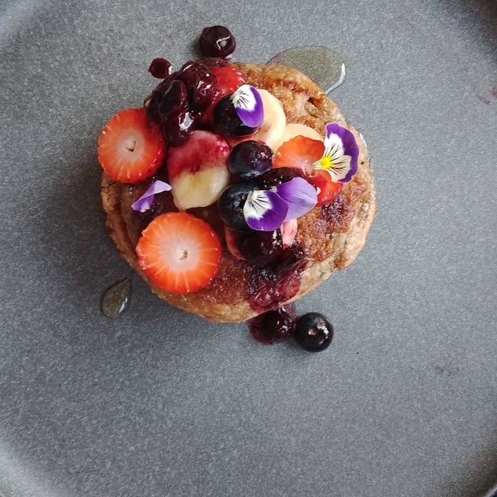 photo of Restaurante Vegano Cardamomo Blueberry pancakes shared by @nataliagarzon on  23 Jan 2023 - review