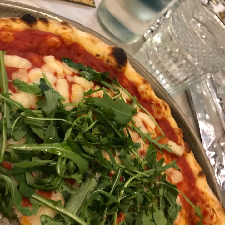 photo of Barbarossa Bistrot pizza con rucola shared by @vervain2903 on  30 Mar 2023 - review