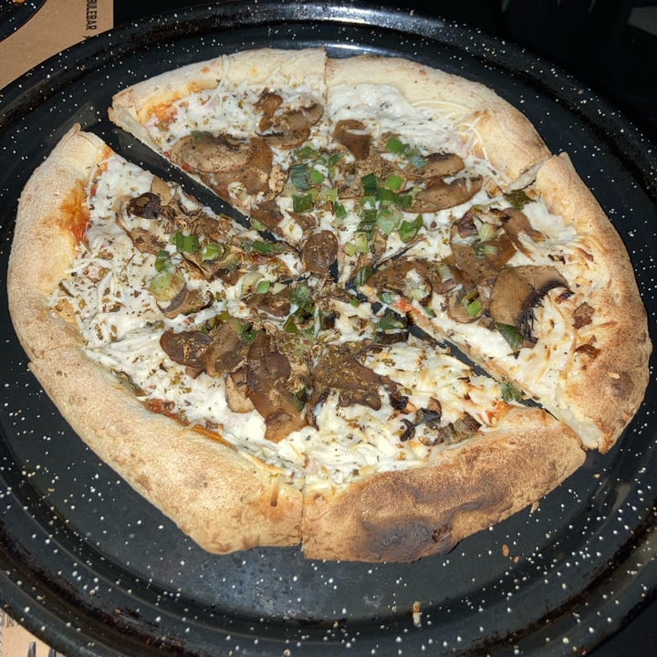 photo of BULEBAR - Food & Drinks Pizza Zën Vegan shared by @outofstep on  08 Feb 2023 - review