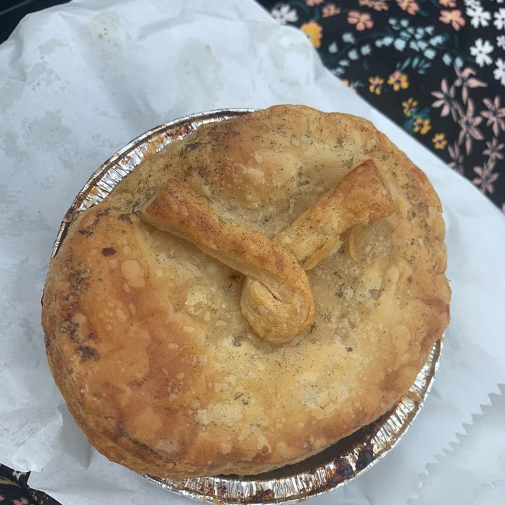 photo of Ou Meul Riversdale Vegan Pie shared by @peppadew on  16 Jun 2023 - review