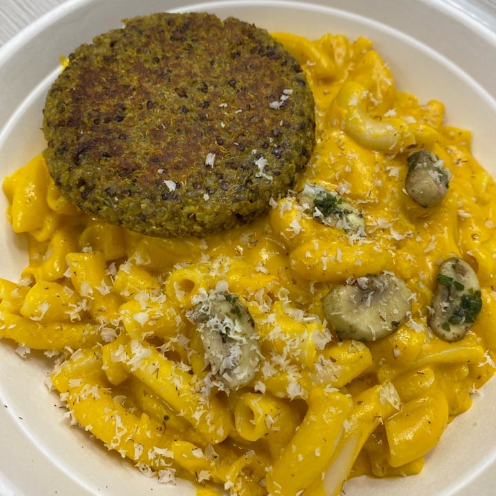 photo of Holy Plants Mac and cheese shared by @pachpam on  05 Mar 2023 - review