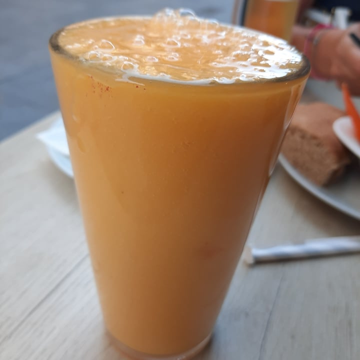 photo of Veggie Garden papaya+mango+naranja shared by @aleago on  15 Apr 2023 - review