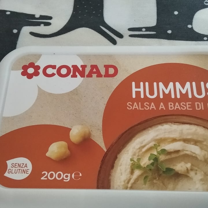 photo of Conad hummus salsa a base di ceci shared by @veggylove on  03 Mar 2023 - review