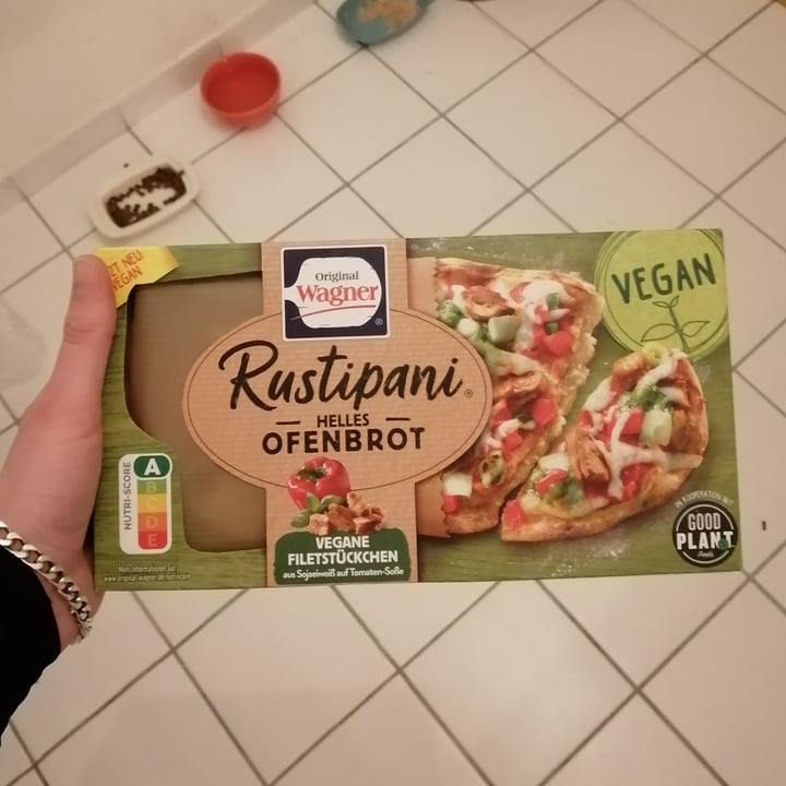 photo of WAGNER Pane Rustico vegan shared by @veggiehugs on  27 Apr 2023 - review