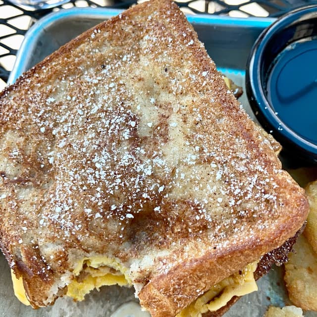Photo of the dish “breakfast sammy”