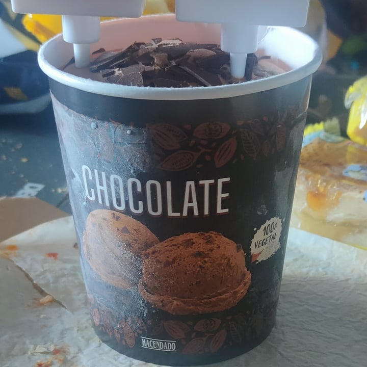 photo of Hacendado Helado de Chocolate shared by @maryveganaperdy on  31 Jul 2023 - review