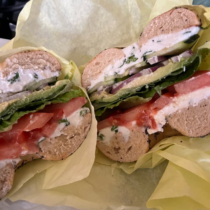photo of Ben & Esther’s Vegan Delicatessen Veggie Bagel Sandwich shared by @lynnemp on  25 Mar 2023 - review
