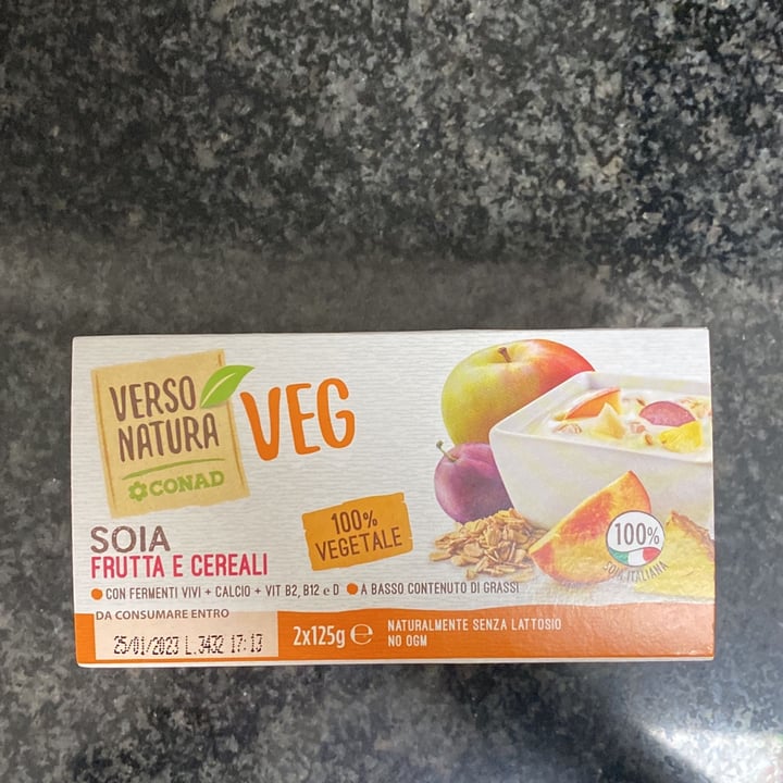 photo of Verso Natura Conad Veg Yogurt Soia Frutta e Cereali shared by @ariinwonderland on  14 Jan 2023 - review