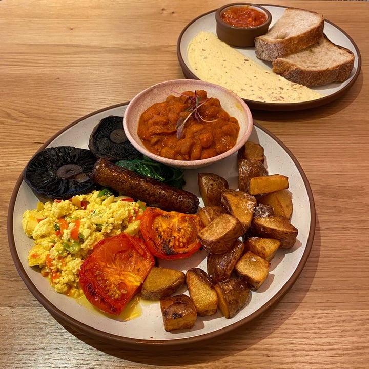 Mallow Canary Wharf United Kingdom Full english breakfast Review | abillion