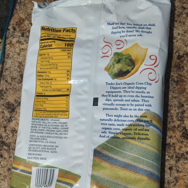 photo of Trader Joe's Organic Corn chip dippers shared by @oolaf-13 on  29 Jan 2023 - review
