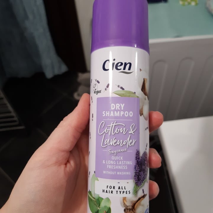 photo of Cien shampoo a secco lavanda shared by @silviaghibs on  22 Jun 2023 - review