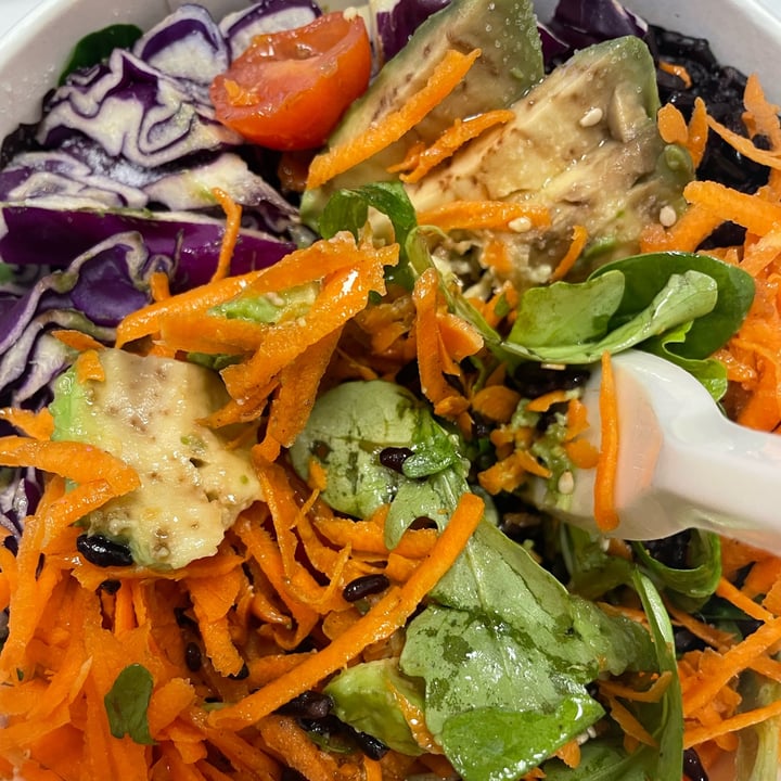 photo of Juicebar Rainbow Salad shared by @frasabb on  07 Jan 2023 - review