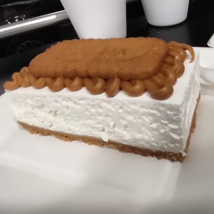 photo of Radagast Vegan Bakery Cheesecake Speculoos Lotus shared by @kiaralane on  27 Jan 2023 - review
