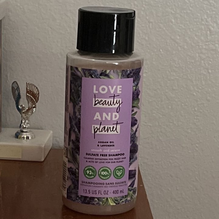 photo of Love Beauty and Planet Argan Oil & Lavender Shampoo shared by @allcowsfeelpaingoveg on  11 Jan 2023 - review
