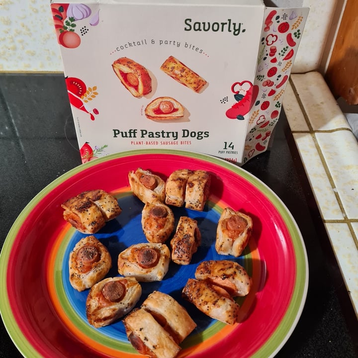 photo of savorly Puff Pastry Dogs shared by @sofihuasteca on  20 Feb 2023 - review