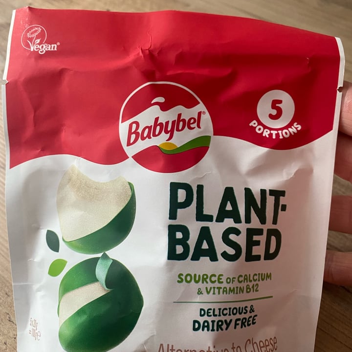 photo of Babybel Plant-Based Plant-Based Cheese Alternative shared by @magicdragon67 on  21 Apr 2023 - review