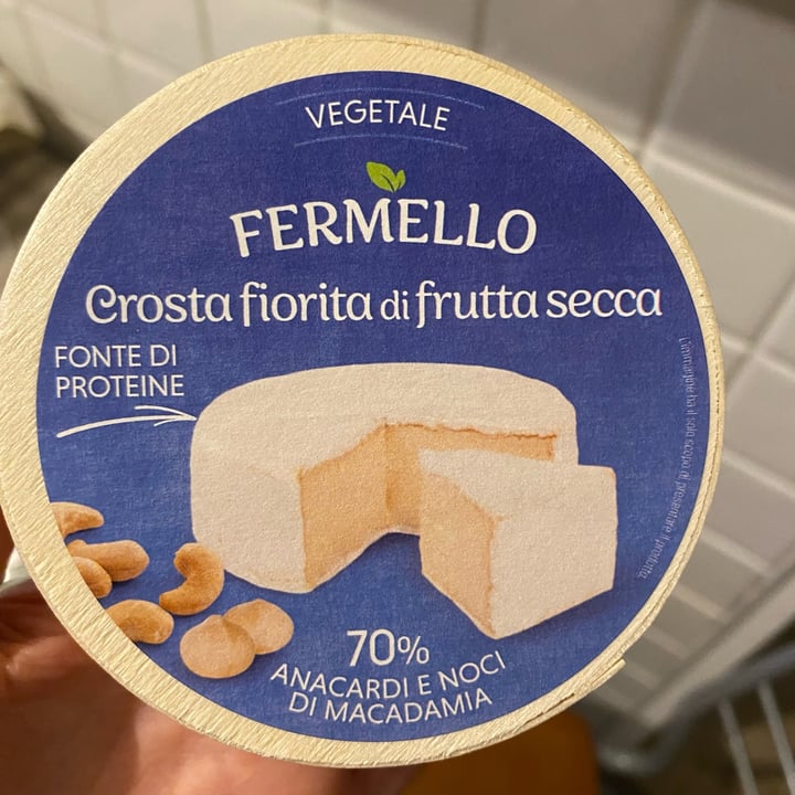photo of Fermello Crosta Fiorita Di Frutta Secca shared by @padovavegan on  29 Jul 2023 - review