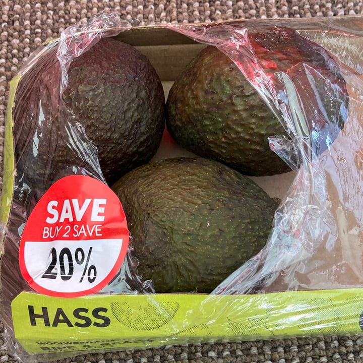 photo of Woolworths Food Hass Avocados shared by @catherinews on  16 May 2023 - review