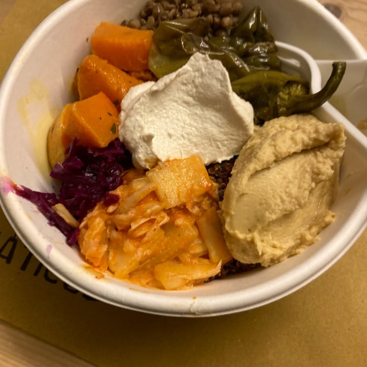photo of Aromaticus Monti Power bowl shared by @lottaperlaverdura on  03 Feb 2023 - review