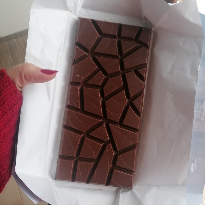 photo of Vemondo Cioccolato vegano con cookies shared by @babi94 on  08 Jan 2023 - review