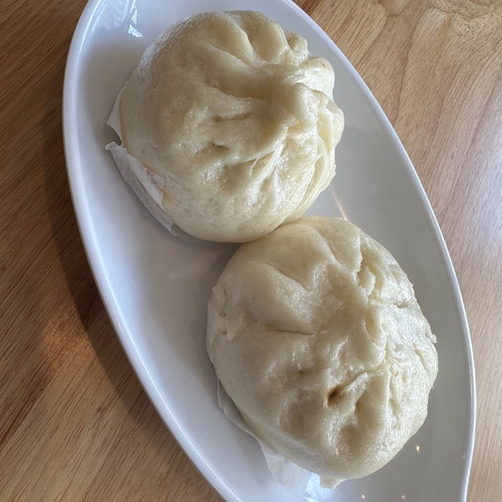 photo of Alice & Friends' Vegan Kitchen The Bao shared by @berryveganplanet on  10 Apr 2023 - review