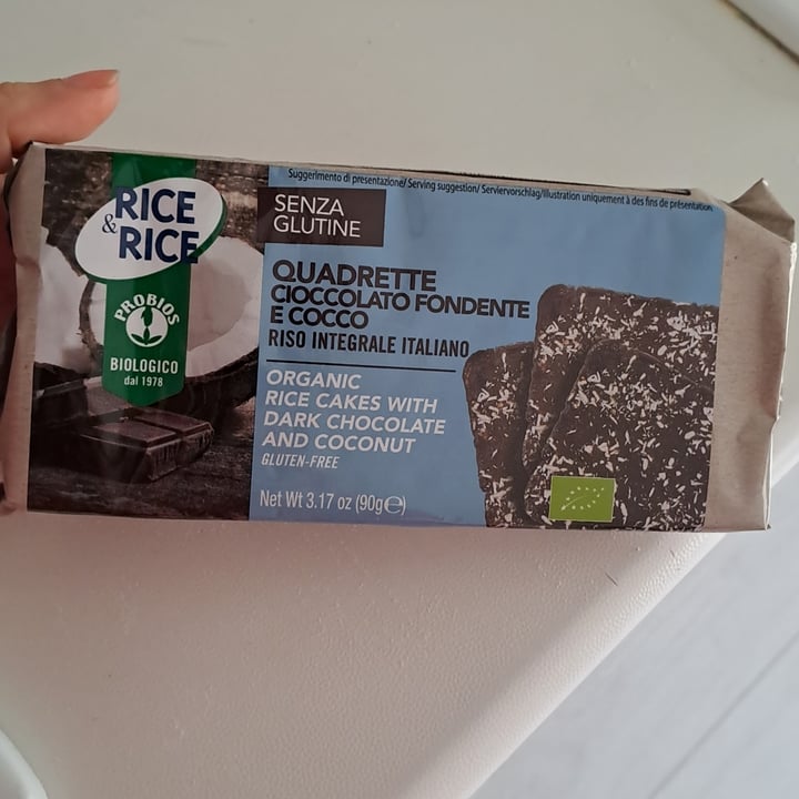 photo of Probios Quadrette cioccolato fondente e cocco shared by @angyandre24 on  09 Apr 2023 - review