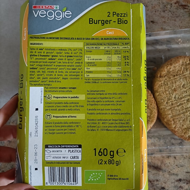 photo of Despar Veggie burger di ceci shared by @moniquepn on  17 Jun 2023 - review