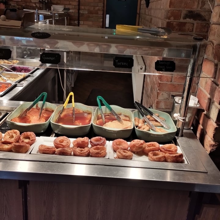photo of The Barn Pub & Restaurant Vegan Carvery shared by @dashvegan on  19 May 2023 - review