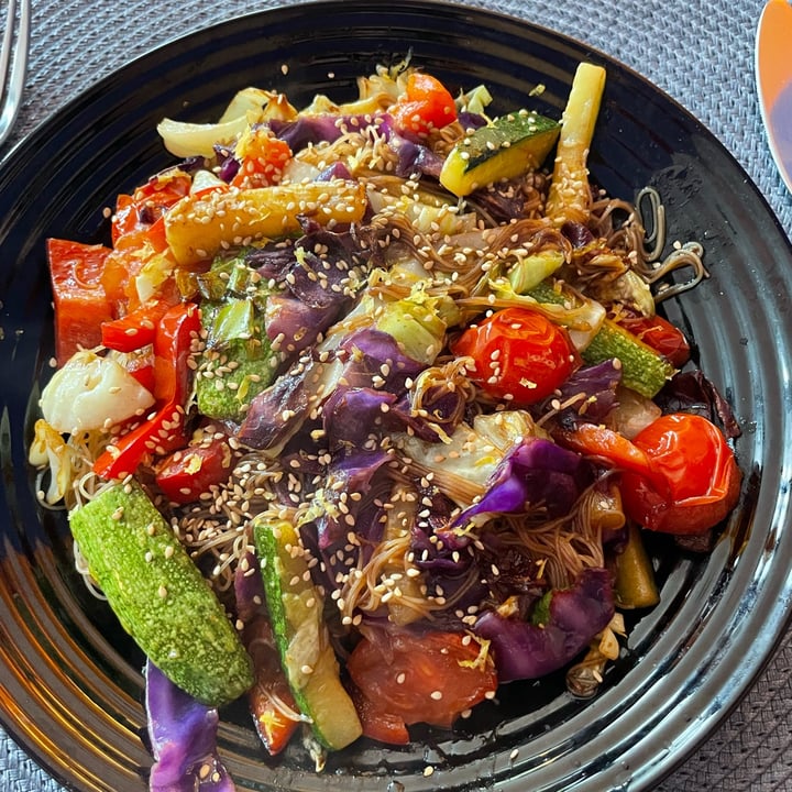 photo of Restaurante Amaltea mixed vegetable miso wok shared by @troyd-c on  07 Feb 2023 - review