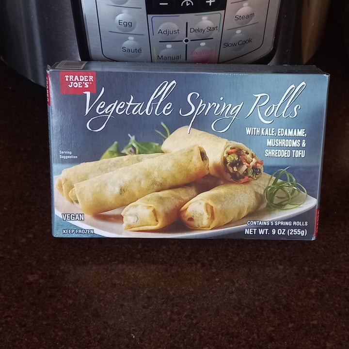 photo of Trader Joe's Trader Joes Vegetable Spring Rolls shared by @ronelle on  04 Jul 2023 - review