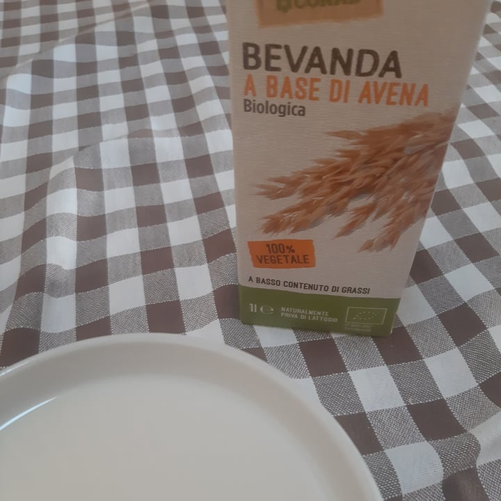 photo of Verso Natura Conad Veg Bevanda A Base Di Avena Biologica shared by @chazuru on  12 Aug 2023 - review