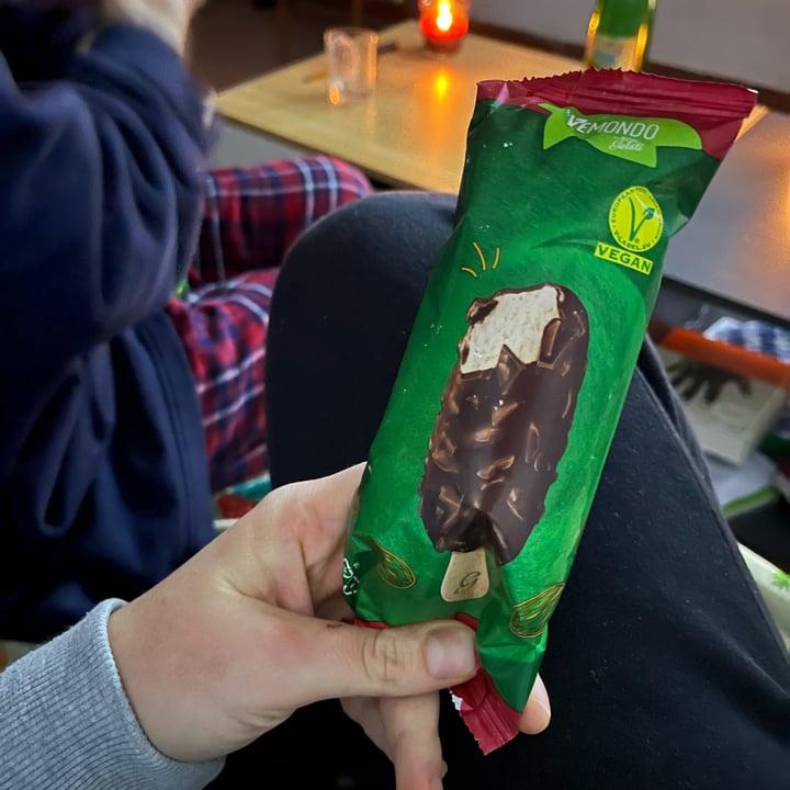 photo of Vemondo gelato almond shared by @brugola on  09 Jan 2023 - review