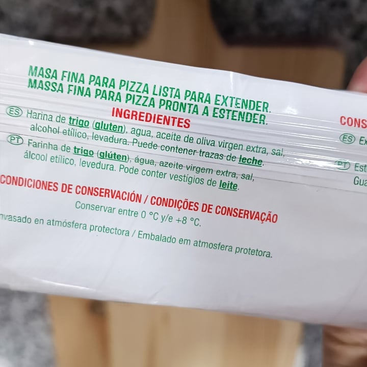 photo of Auchan Masa Fina para Pizza shared by @lauratorrico on  15 Jul 2023 - review