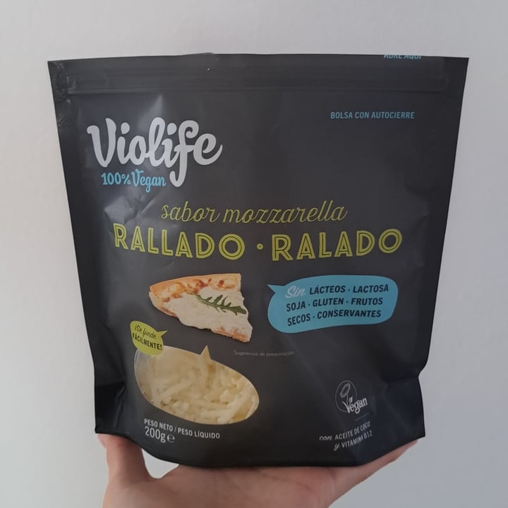 photo of Violife Queso Rallado sabor a Mozzarella shared by @penoucos on  18 Jan 2023 - review