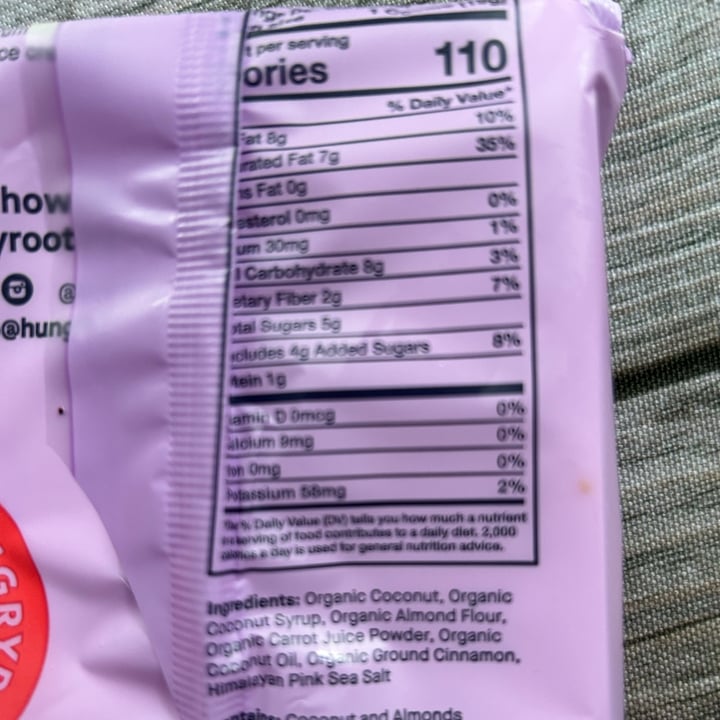 photo of HungryRoot carrot cake coconut cookies shared by @izzyyrey on  21 May 2023 - review