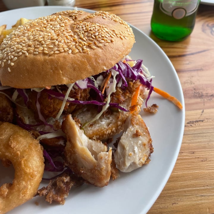 photo of Knead Bakery The Southern Fried Vegan Chicken Burger shared by @upmyeco on  16 Jun 2023 - review