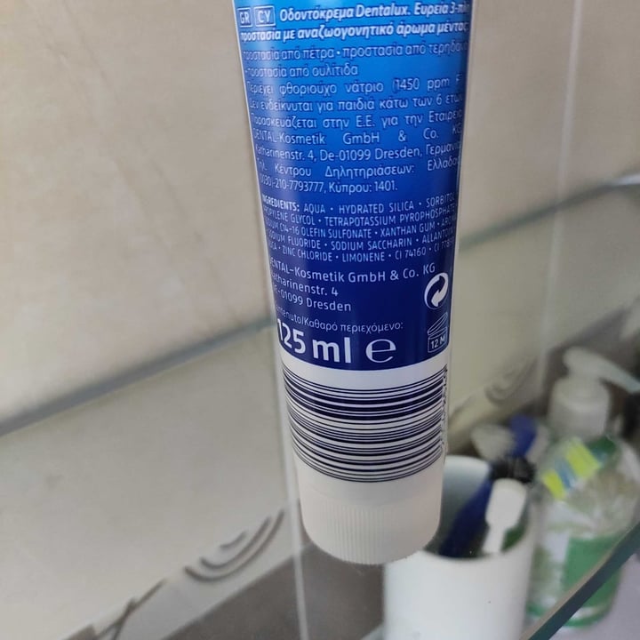 photo of Dentalux Complex 3 mint fresh toothpaste shared by @steffa91 on  28 Jul 2023 - review