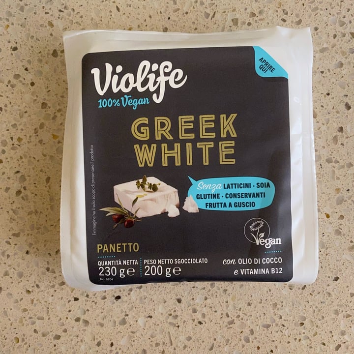 photo of Violife formaggio tipo feta shared by @emma405 on  30 Jul 2023 - review