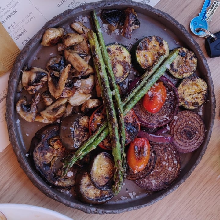 photo of Scabetti parrillada de verduras shared by @joxi on  05 May 2023 - review
