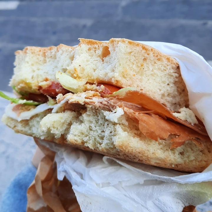 photo of Vegan Art focaccia shared by @tania- on  13 Mar 2023 - review