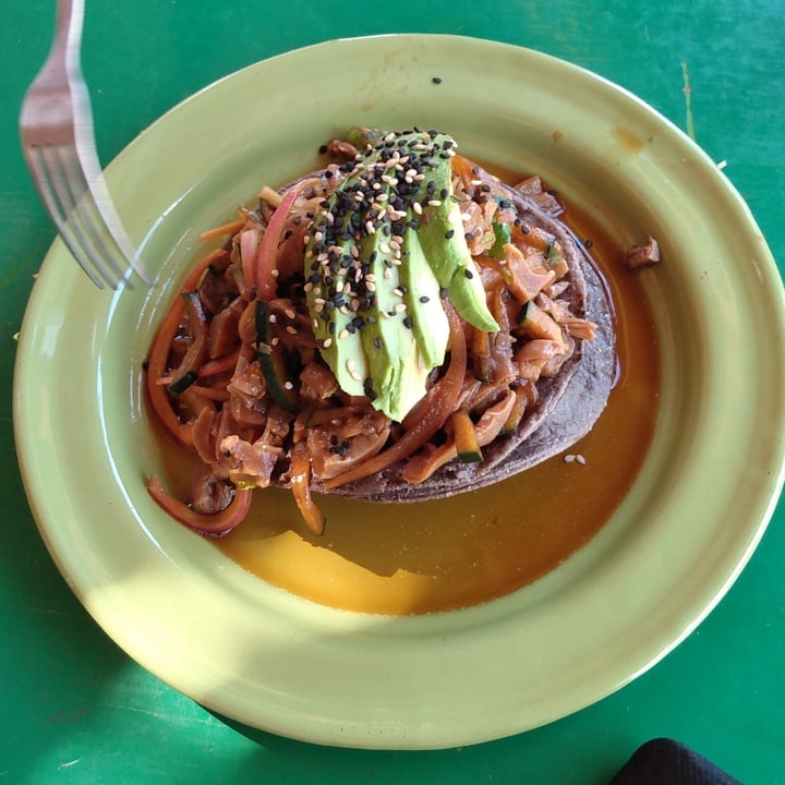 photo of Veggie Veggie Street Food Tostada de Ceviche shared by @davidsardineta on  29 Jan 2023 - review