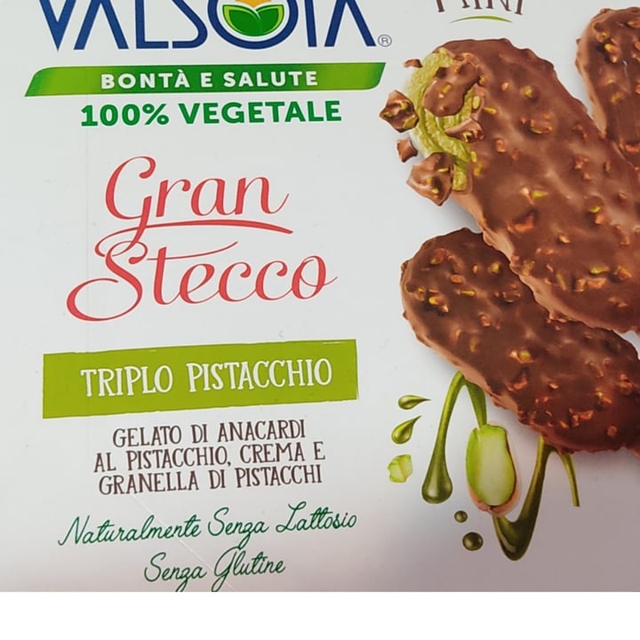 photo of Valsoia gran stecco al triplo pistacchio e anacardi shared by @maylapersonaltrainer on  01 May 2023 - review