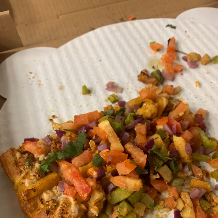 photo of Namaste Pizza Aloo Gobi Vegan Pizza shared by @kittyjones on  08 Feb 2023 - review