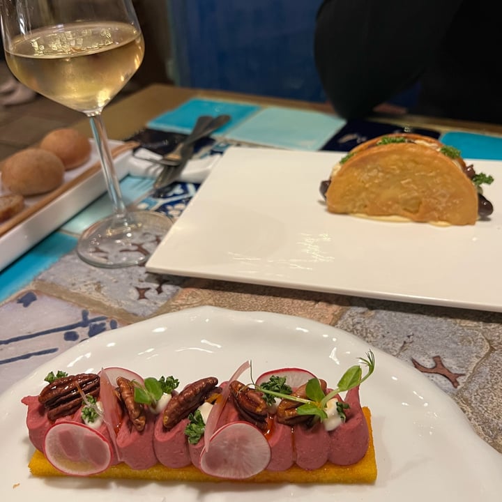photo of Capra e Cavoli vegetariano, vegano e pesce Polenta croccante con paté vegetale alle noci shared by @chiaramerli on  10 Feb 2023 - review