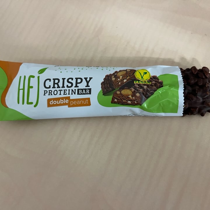 photo of hej natural Protein bar shared by @jolannie31 on  30 Dec 2022 - review