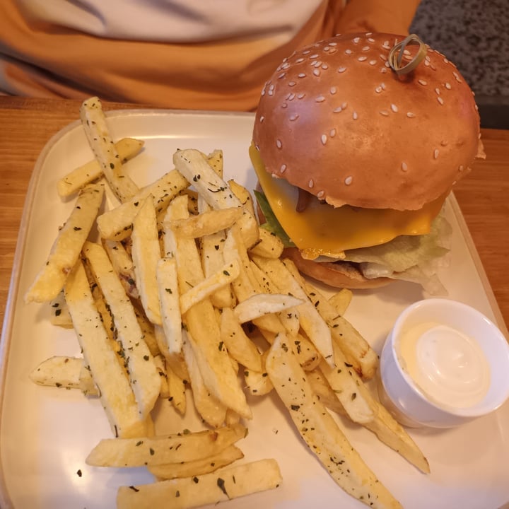 photo of Cheeky Leeks cheeky bbq shared by @marijosegt on  07 Apr 2023 - review